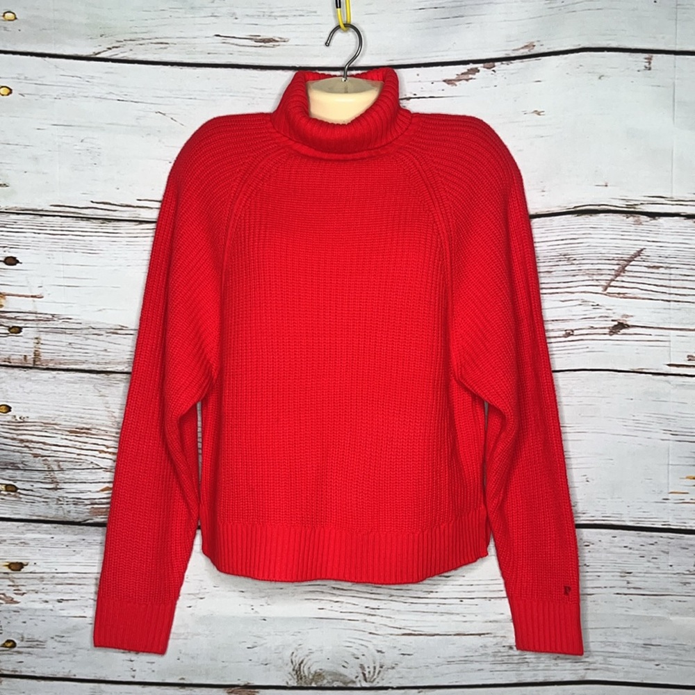 PINK Victoria's Secret NWT Size M Vibrant Red Acrylic Turtleneck Sweater Top